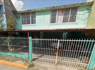 Casa de 2 habitaciones, Villahermosa · Mgm Casa en Venta Remate Bancario Flor de Veronica, Tabasco