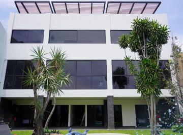 Edificio · Edificio Comercial en Fraccionamiento Burgos Bugambilias