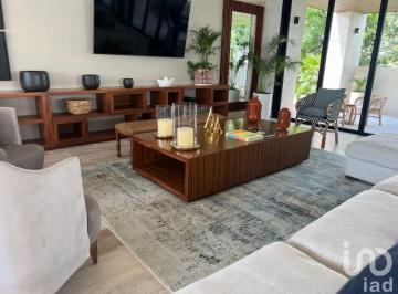 Departamento · 207m² · 3 Recámaras · 2 Estacionamientos · Departamento de 3 Recamaras en Venta en El Corazón de Cancún