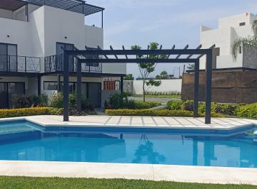 Casa en condominio · 111m² · 3 Recámaras · 1 Estacionamiento · Casa en Condominio, Dentro de Fraccionamiento, Santa Fe Morelos