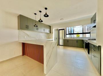 Casa de 4 habitaciones, Cuernavaca · Casa Completamente Nueva en Privada con Portón Eléctrico