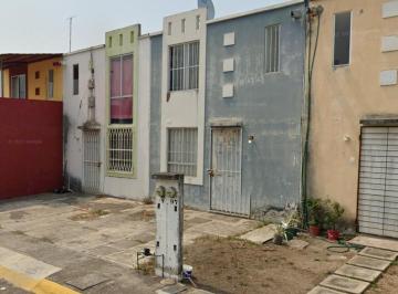 Casa de 2 habitaciones, Medellín · Casa en Venta de Remate Bancario Veracruz