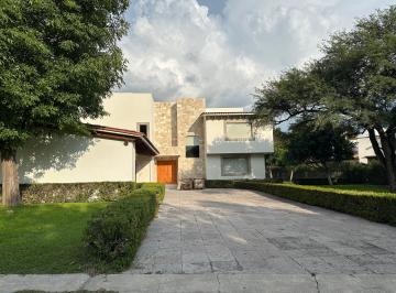 Casa de 3 habitaciones, Querétaro · Casa en Renta