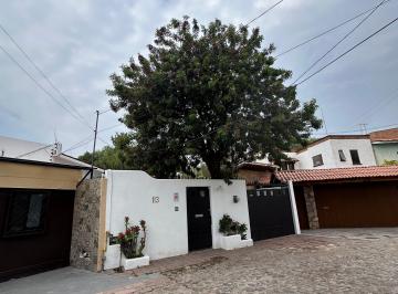 Casa de 4 habitaciones, Querétaro · Jurica Campestre $6