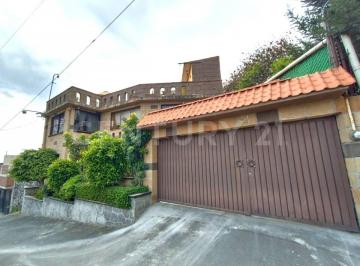 Casa · 270m² · 4 Recámaras · 3 Estacionamientos · Casa en Venta en San Miguel Xicalco, Tlalpan. Cdmx.