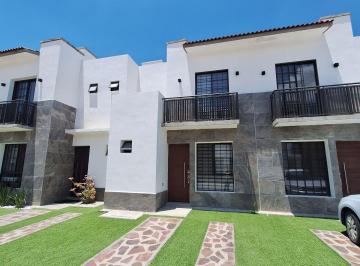 Casa · 91m² · 3 Recámaras · 2 Estacionamientos · Casa en Renta en León, Guanajuato