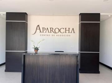 ffecb29dccb18d3ebaed1788ca349fa46ad0e62cd0fe6dc4f6d5977ffd09e4b7 · Oficina Sencilla en un Espacio de Coworking en Los Valdez