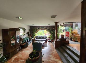 Casa de 6 habitaciones, Naucalpan de Juárez · Casa Grande en Venta en Tecamachalco