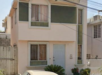 Casa de 2 habitaciones, Santa Catarina · Mgm Casa en Venta Remate Bancario Santa. Catarina