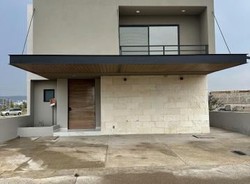 Casa en condominio de 4 habitaciones, Querétaro · Casa en Valles, Campanario Norte