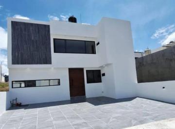 Casa de 4 habitaciones, Morelia · Casa en Venta Puerto Morelos Residencial Puntavista