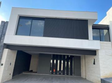 Casa de 3 habitaciones, Monterrey · Casa en Venta Castaños del Vergel Zona Carretera Nacional