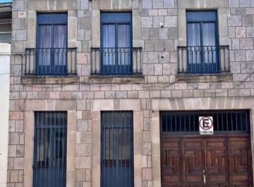 Casa · 417m² · 3 Recámaras · 4 Estacionamientos - Beli Real Estate · Casa en Venta Centro Morelia a Unos m Tarascas