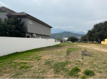 Terreno / Lote · 600m² · Terreno en Venta Club de Golf La Herradura