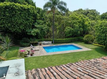 Casa de 3 habitaciones, Cuernavaca · Venta Casa Sola en Tetela del Monte Cuernavaca