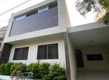 Casa de 4 habitaciones, Monterrey · Casa en Venta de Propiedad en Rincón de La Primavera, Monterrey, N. L.