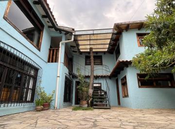 Casa de 8 habitaciones, San Cristóbal de las Casas · Casa en Venta, en San Cristóbal de Las Casas