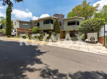 Casa · 330m² · 3 Recámaras · 2 Estacionamientos · Casa en Venta Loma de Vallescondido - (4)