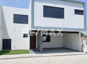 Casa en condominio · 196m² · 3 Recámaras · 2 Estacionamientos · Casa en Venta en San Andrés Cholula - (4)
