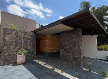 Casa Venta de 4 habitaciones · Casa en Venta Lomas de Las Américas Sur