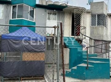 Departamento · 61m² · 2 Recámaras · 1 Estacionamiento · Venta Departamento en Piso 1 con Azotea, en Ecatepéc Estado de Mexico