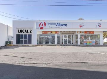 Local comercial · 58m² · 10 Estacionamientos · Local en Uruapan en Entronque de Dos Carreteras