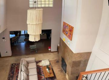 Casa de 3 habitaciones, Chihuahua · Casa en Venta T:600 m² en Lomas del Santuario $10.95 Mill Excelentes Condiciones