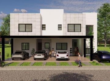 Casa · 900m² · 4 Recámaras · 4 Estacionamientos · Casa Residencial por Estrenar en El Club de Golf