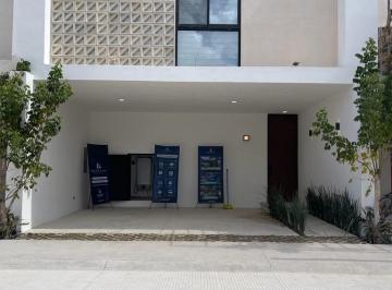 Casa en condominio · 167m² · 3 Recámaras · 2 Estacionamientos · Casa en Venta, Cholul Mérida
