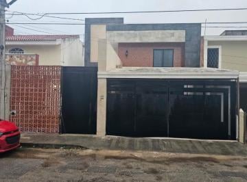 Casa de 5 habitaciones, Mérida · Casa Montealban