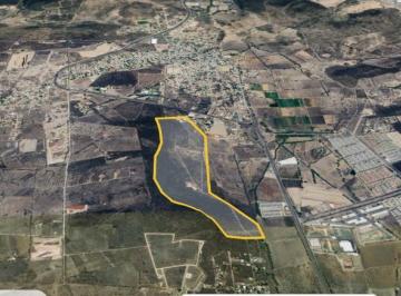 Terreno industrial , Querétaro · Terreno en Venta en Querétaro Macrolote 43 Hectáreas Habitacional o Industrial