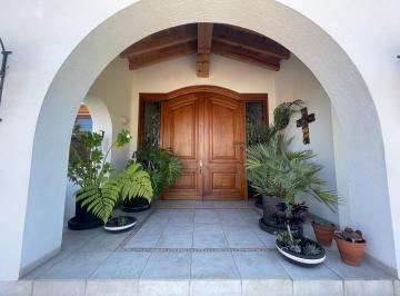 Casa de 3 habitaciones, Metepec · Metepec / Club de Golf San Carlos