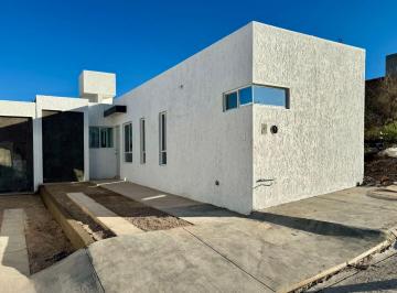 Casa de 3 habitaciones, Durango · Casas de Una Planta en Fraccionamiento San Isidro.