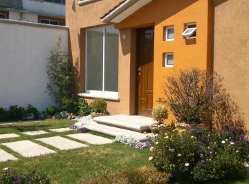 Casa · 111m² · 2 Recámaras · 2 Estacionamientos · Casa en Venta en San Felipe Tlalmiloalpan