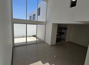 Casa · 176m² · 4 Recámaras · 3 Estacionamientos · Casa de Autor con Opción a 4ta Recámara en Pb, Santa Fe Residencial, Corregidora Qro