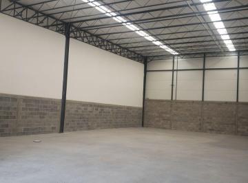 Bodega comercial · 274m² · 3 Estacionamientos · Bodega en Venta Cerca Toyota Querétaro