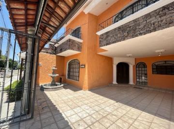 Casa · 470m² · 5 Recámaras · Casa La Estancia