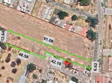 Terreno / Lote · 811m² · Terreno en Venta