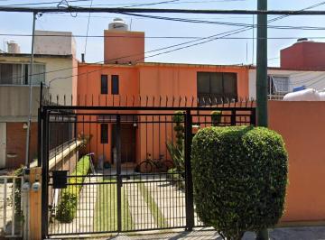 Casa de 3 habitaciones, Iztapalapa · Casa en Venta en Lomas Estrella 2da Secc