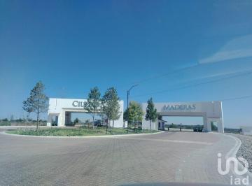 Terreno / Lote · 112m² · Venta de Terreno en Oprtunidad con Tu Credito