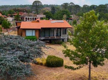 Villa de 2 habitaciones, Tapalpa · Fantástica Cabaña Moderna.