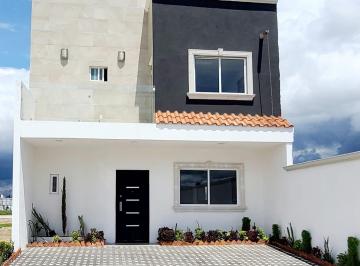 Casa en condominio de 3 habitaciones, San Mateo Atenco · Casa Nueva en Residencial con Salida Rápida a Cdmx