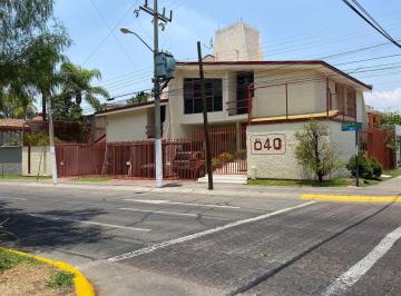 Casa de 7 habitaciones, Zapopan · Casa en Venta Ciudad de Los Niños Zapopan en Esquina
