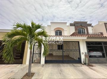 Casa · 167m² · 3 Recámaras · 1 Estacionamiento · Casa en Venta en Real del Valle - (4)