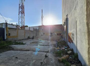 Terreno / Lote · 327m² · Terreno Comercial en Venta en Av Mina Col El Recreo