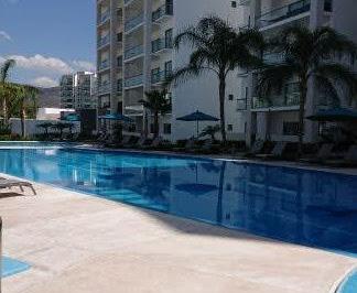 Departamento de 4 habitaciones, Emiliano Zapata · Oportunidad Departamento en Paraiso Country Club!