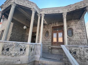 Casa de 4 habitaciones, Saltillo · Casa en Venta en Zona Centro