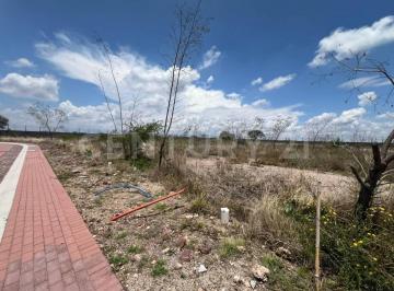 Terreno / Lote · 112m² · Terreno en Venta en Ciudad Maderas Sur