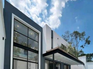 Casa · 442m² · 4 Recámaras · 3 Estacionamientos · Casa en Fraccionamiento en Vista Hermosa Cuernavaca - Maz - 2024 - Fr