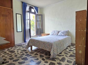 Departamento compartido de 3 habitaciones, Querétaro · Tu Habitación Independiente en Casa Tradicional Queretana Solo Mujeres